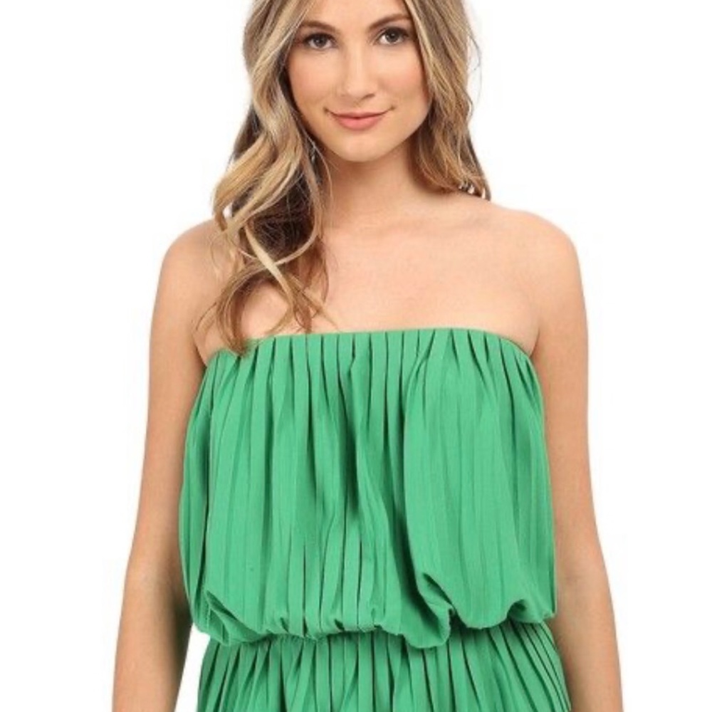 Nicole Miller Pleated Green Strapless Peplum Top Medium